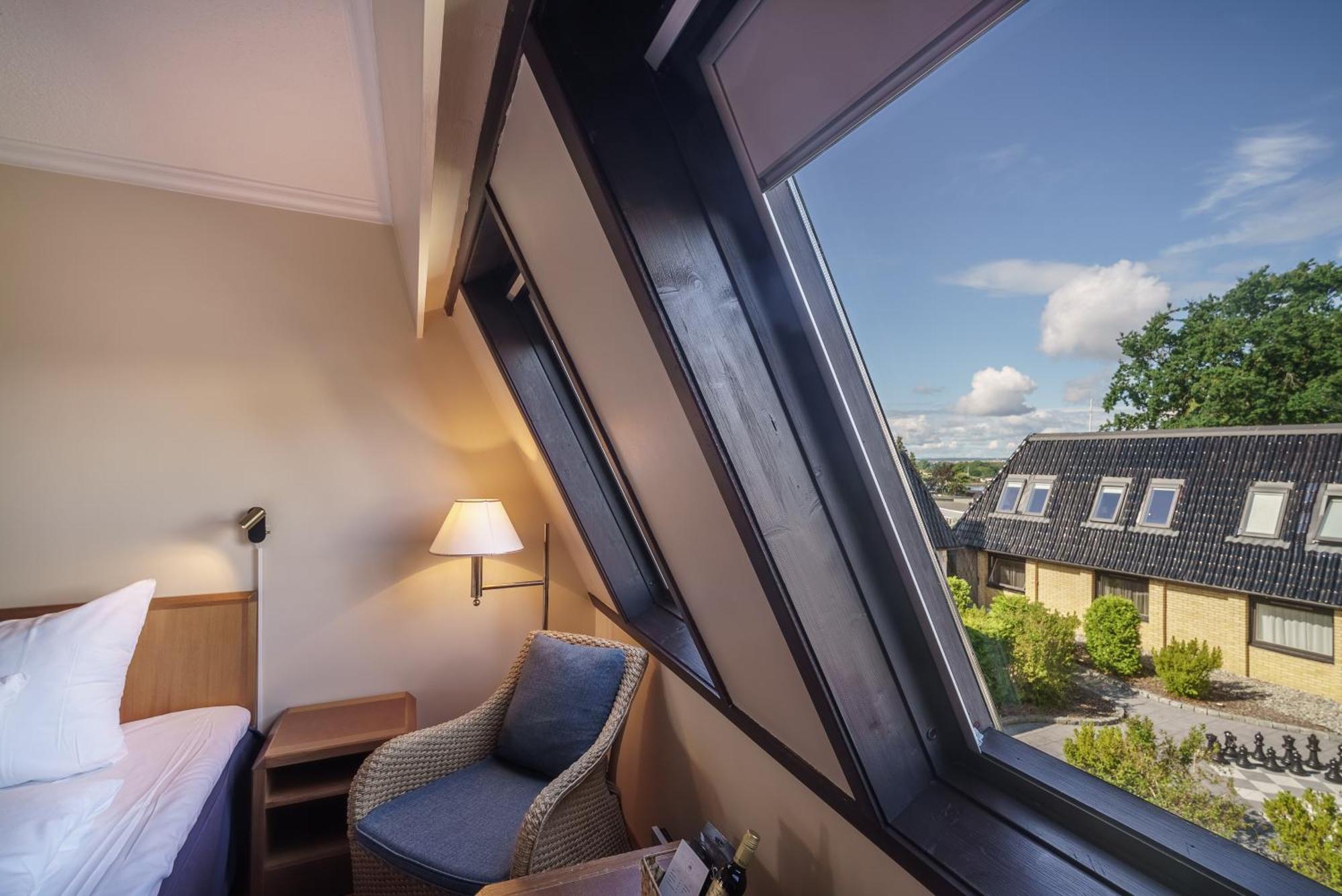 Refsnes Gods - By Classic Norway 4*